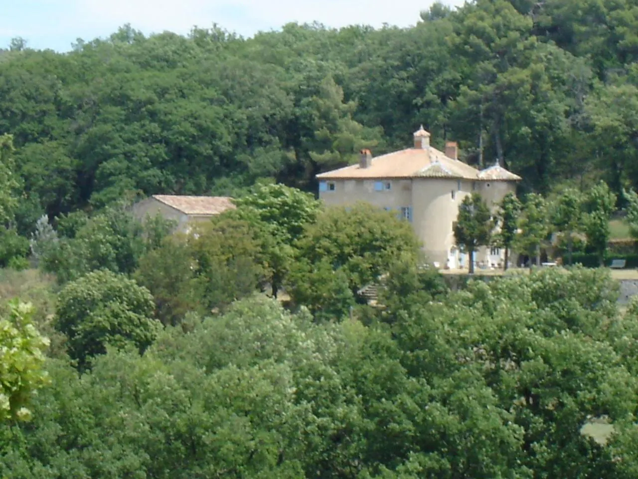 Chateau De Peyrolles Apt 0*,