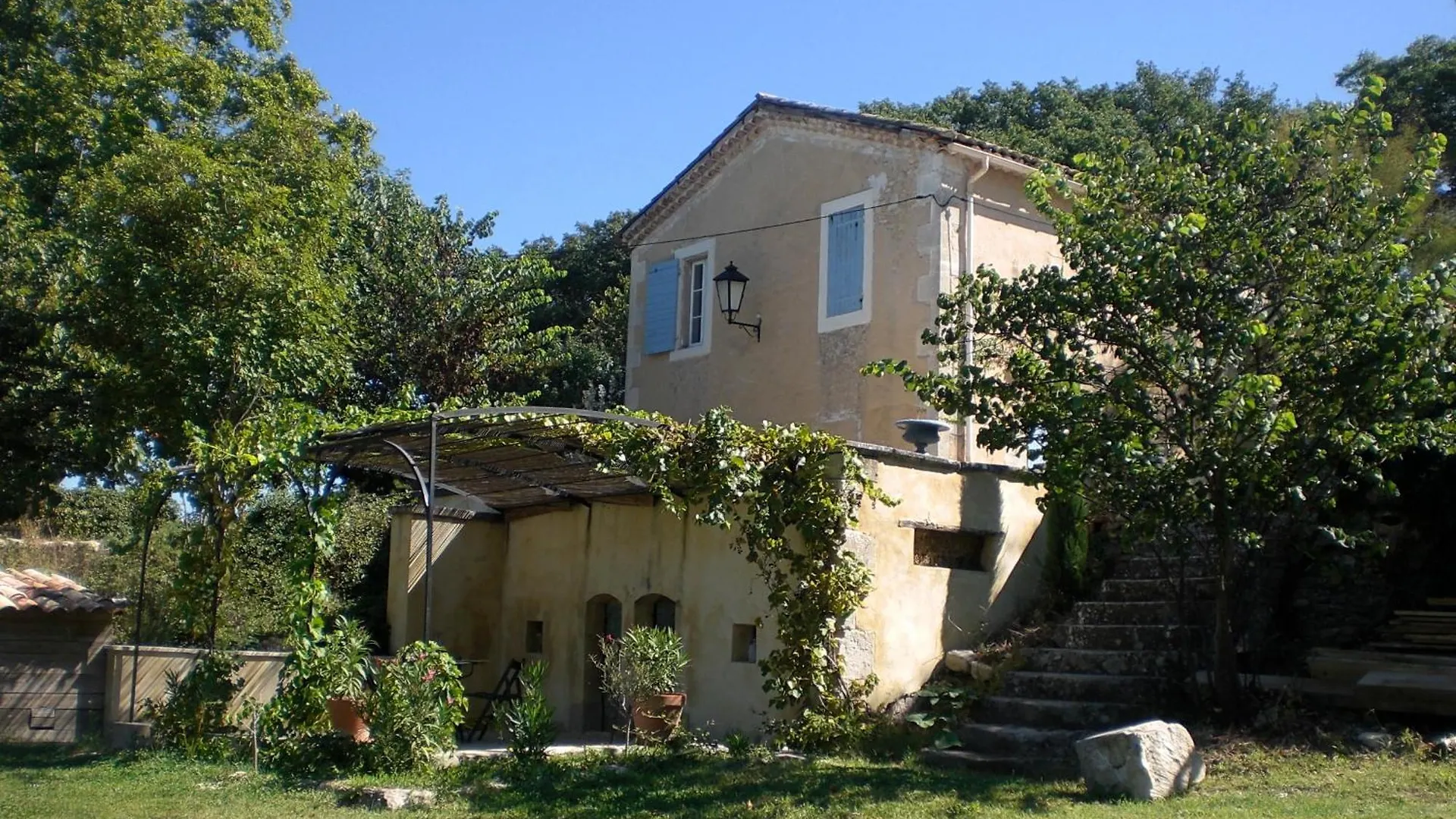 Holiday home Chateau De Peyrolles Apt